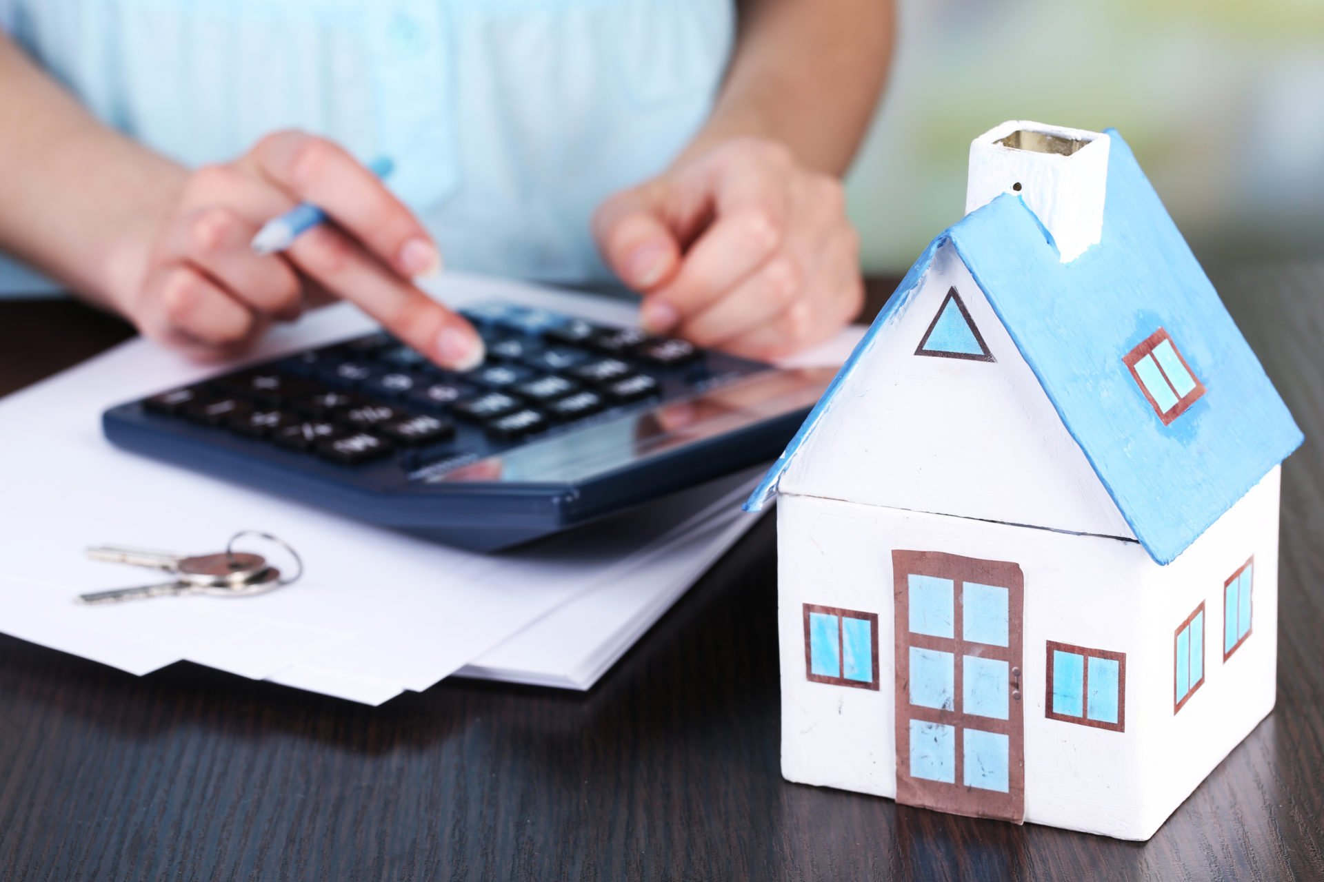 В каких случаях стоит строить дом в кредит